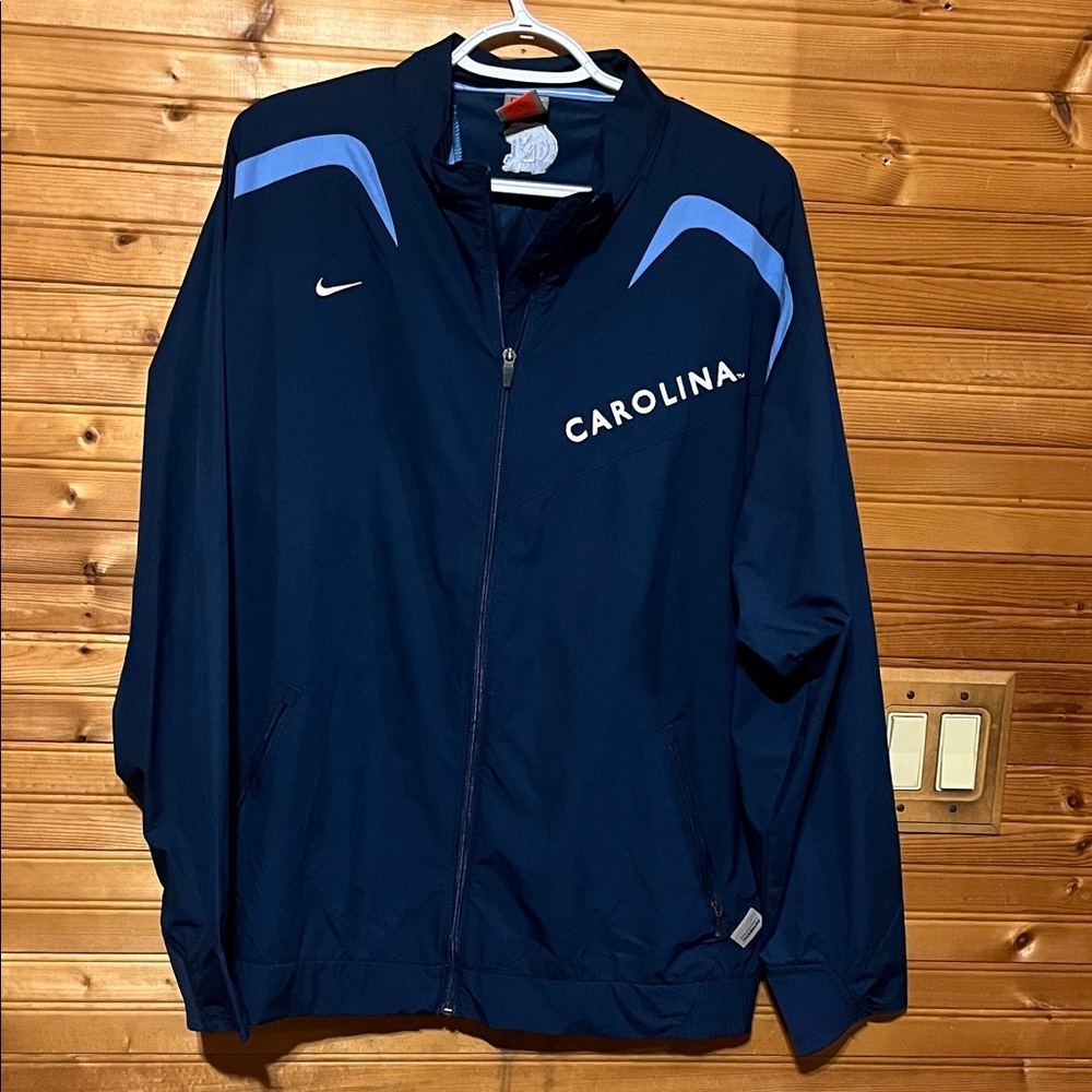 Nike Men's Navy and Light Blue TarHeels Windbreaker
